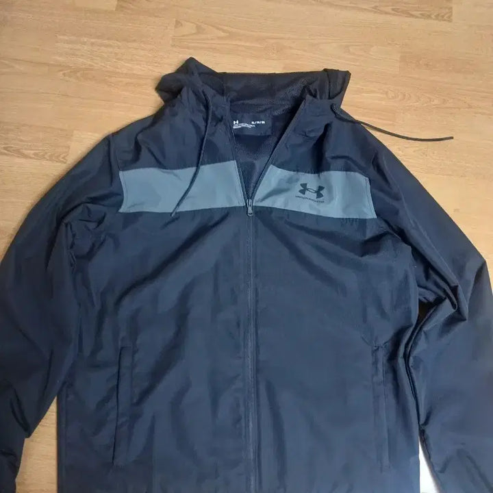 [BUNJANG] Under Armour Windbreaker Jumper XL / 언더아머 바람막이점퍼 xl사이즈