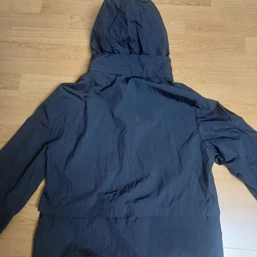 [BUNJANG] Skechers Black Hooded Windbreaker Jacket Size 100 / 스케쳐스 블랙 후드 바람막이 자켓 100사이즈