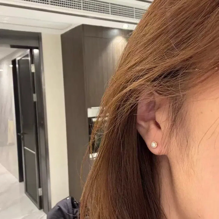 [BUNJANG] Cartier Diamond Stud Earrings / 까르띠에 다이아몬드 스터드 이어링