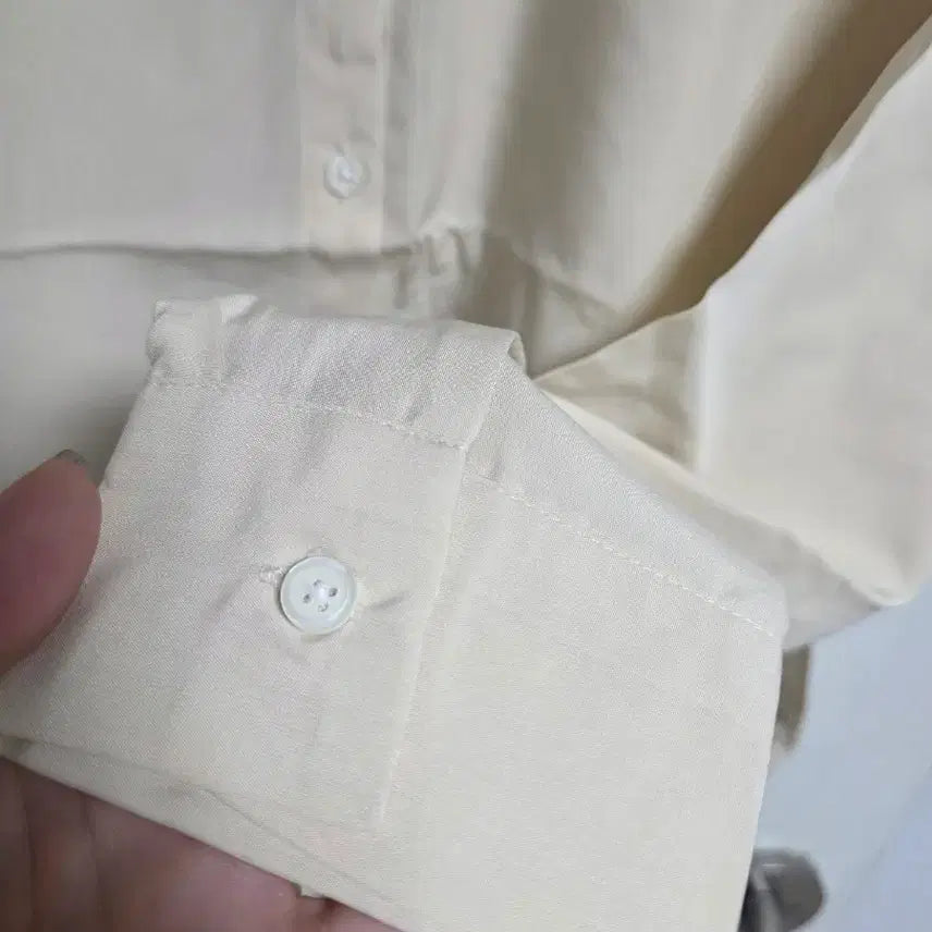 [BUNJANG] Long Sleeve Blouse Shirt Cream / (새상품) 긴팔 블라우스셔츠 크림색