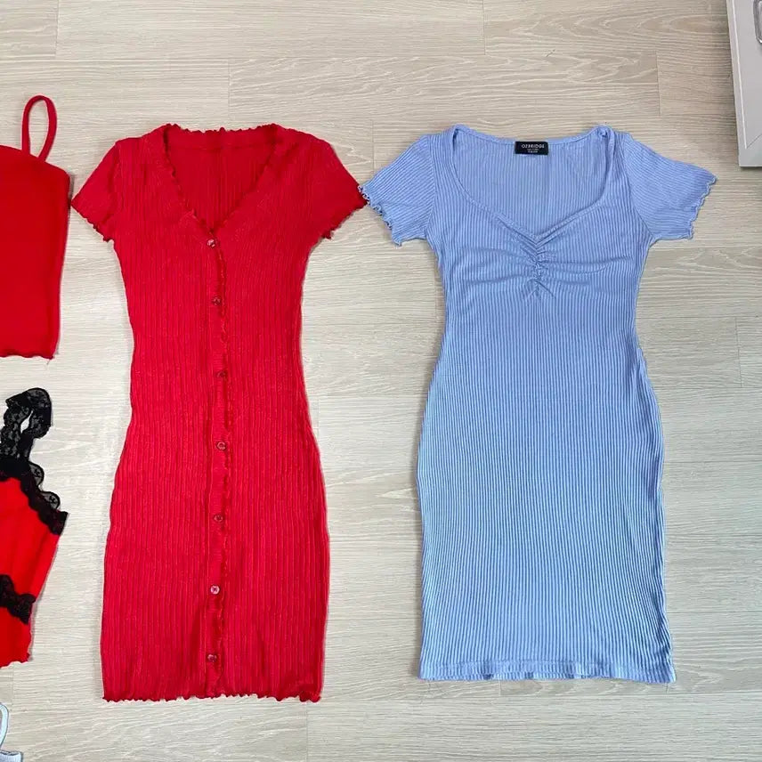 [BUNJANG] Sleeveless Halterneck Tube Top / 민소매 홀터넥 탱크탑 튜브탑  bj의상 방송복