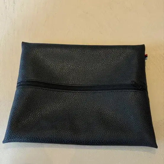 [SOLD OUT] BMW 블랙 레더 클러치 백