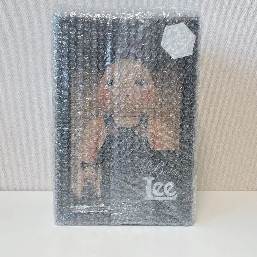 [BUNJANG] Medicom Toy x Lee Buddy (Buddy Lee) Bearbrick 100% &amp; 400% (Sealed) / [미개봉] 베어브릭 x LEE 버디(버디리) 100% &amp; 400%