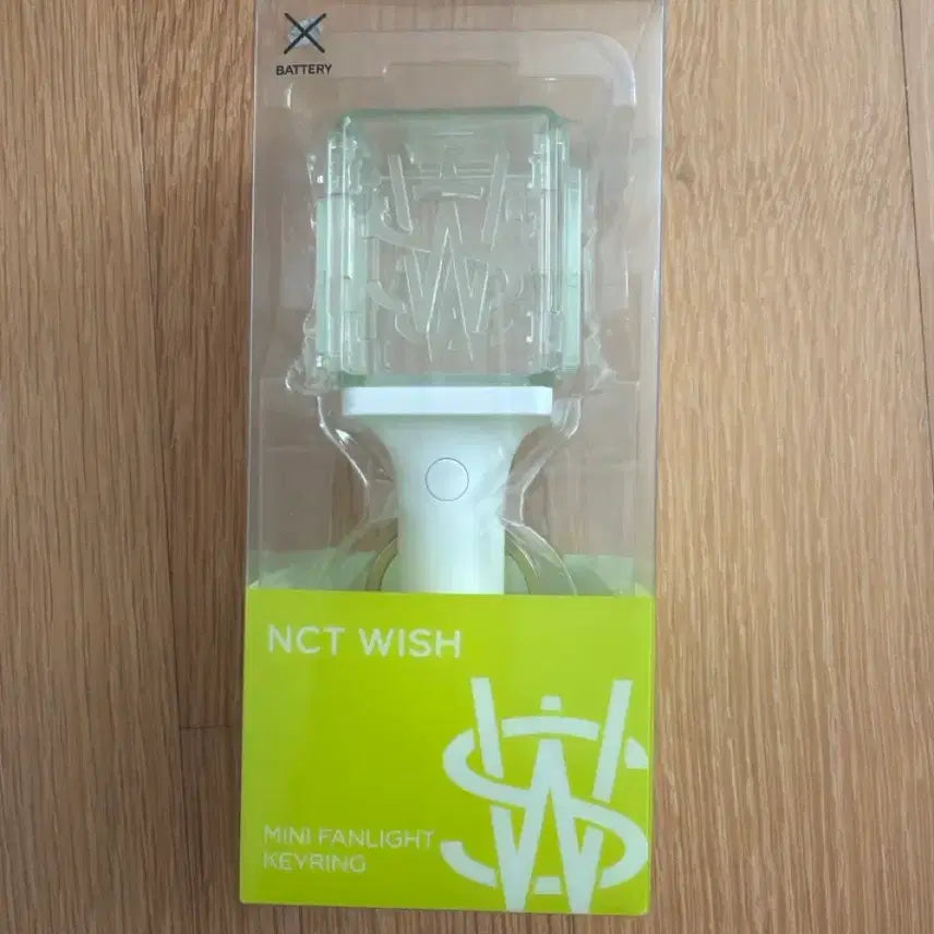 [BUNJANG] NCT WISH Mini Lightstick Keychain / 엔시티위시 미니 응원봉 키링