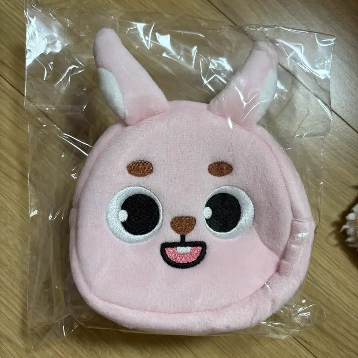 [BUNJANG] DAY6 Yokohama MD Pouch / 데이식스 요코하마 파우치 필
