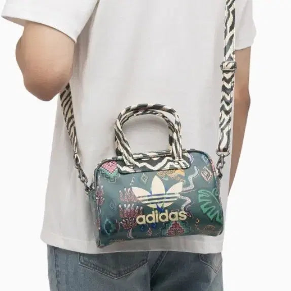 [BUNJANG] Adidas FARM Rio Bowling Bag Multicolor / 아디다스 FARM Rio 볼링 백 멀티컬러 IY2337