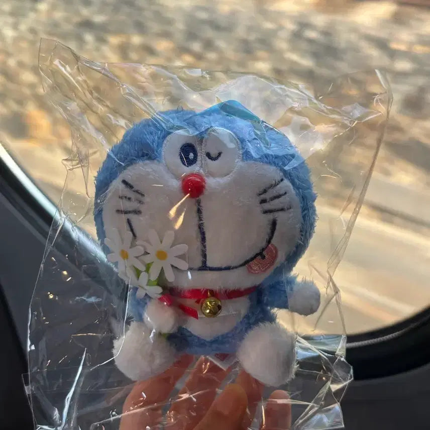 [BUNJANG] Doraemon Flower Meaning Doll Keyring Charm / 도라에몽 꽃말 인형 키링 굿즈