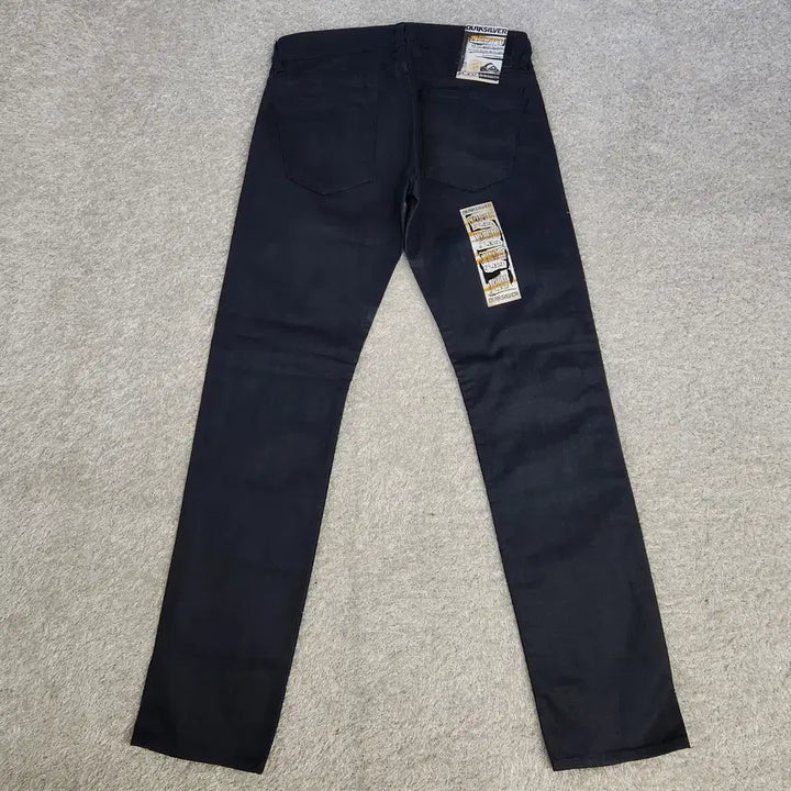 [BUNJANG] Quiksilver Straight Fit Denim Pants 29 / [새상품] Quiksilver 스트레이트 핏 데님 팬츠 29