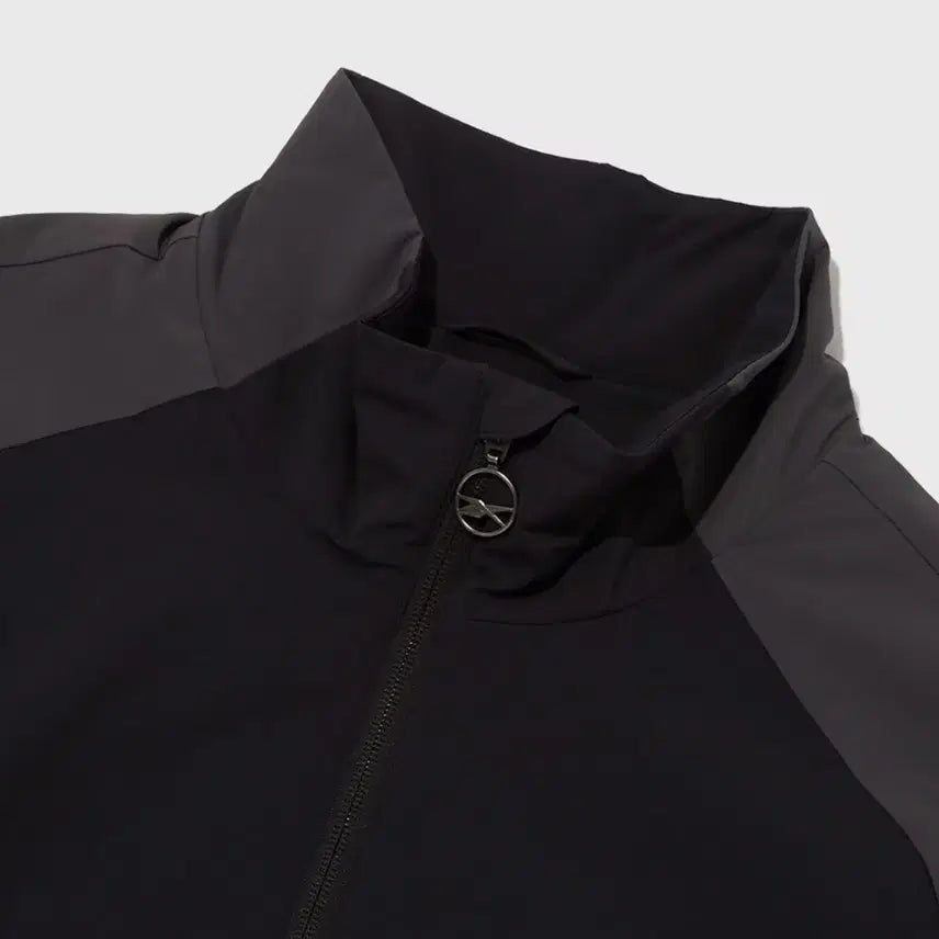 [BUNJANG] Reebok Flow Windbreaker Black 3XL / [ 3XL ] 리복(Reebok) 플로우 윈드 브레이커_블랙 25FW