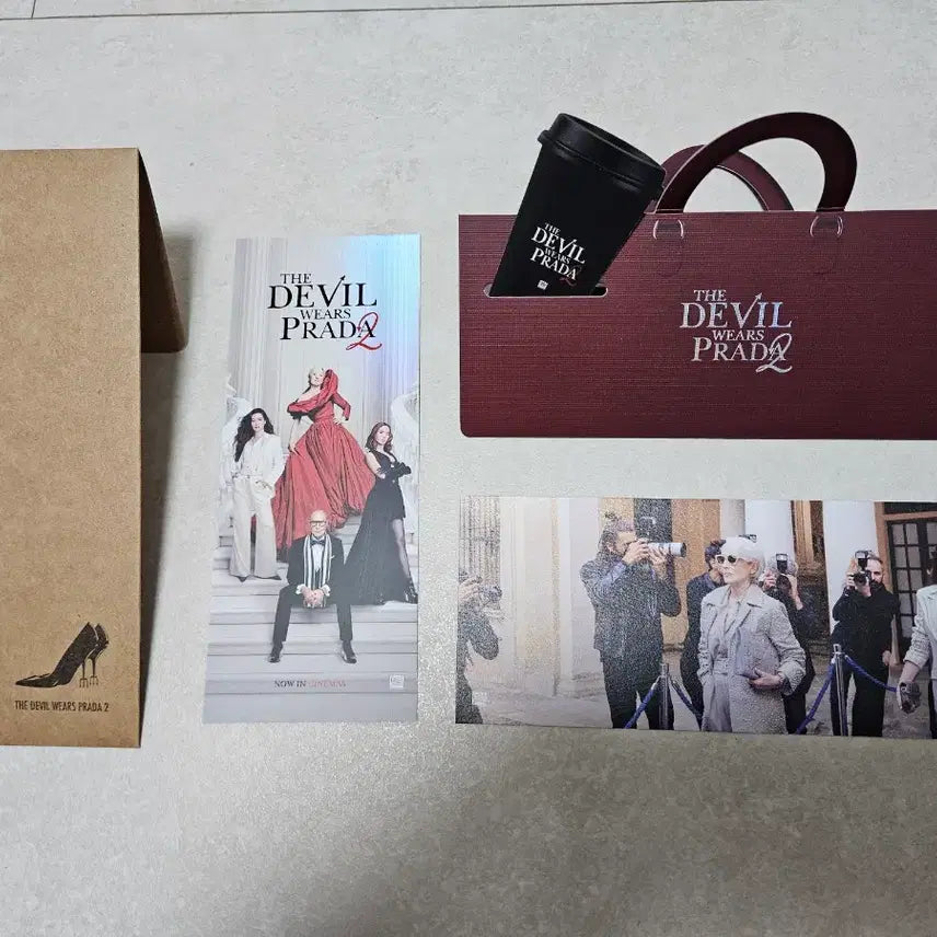 [BUNJANG] The Devil Wears Prada 2 CGV Theater Special Lucky Draw Photocard / 악마는 프라다를 입는다2 cgv 극장특전 TTT 미개봉 새제품 판매합니다