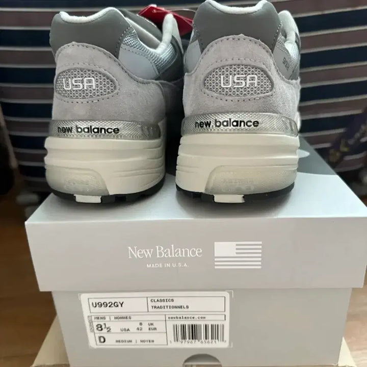 [BUNJANG] New Balance 992 Core Grey Silver Metallic Sneakers / 뉴발란스 992 코어 그레이 실버 메탈릭 새상품