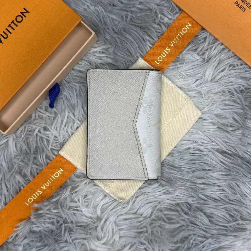[BUNJANG] Louis Vuitton Monogram Eclipse Organizer White / [OS] 루이비통 이클립스 오거나이저 화이트