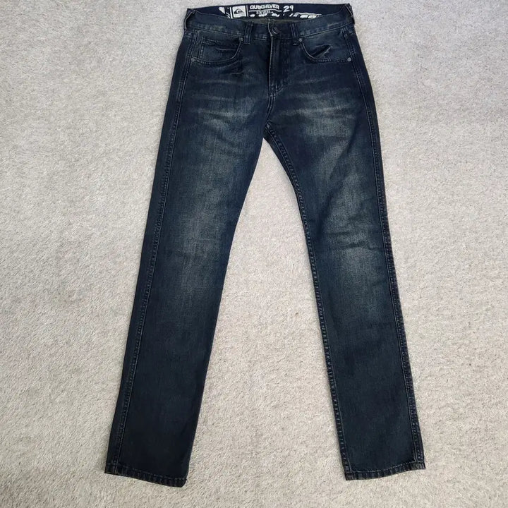 [BUNJANG] Quiksilver Slim Tapered Denim Pants (Size 29) / [새상품] Quiksilver 슬림 테이퍼드 데님 팬츠 29