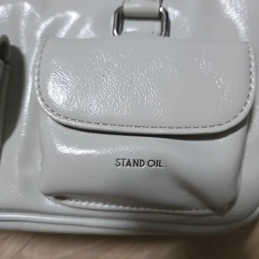 [BUNJANG] Standoil Chubby Half Bag Pale Grey / 스탠드오일 츄비하프백 페일그레이
