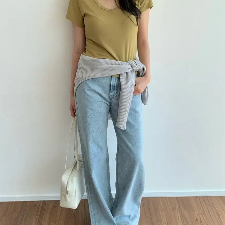 [BUNJANG] Love Me More Liv T-Shirt - Olive, Size M / 러브미우 리브 반팔티