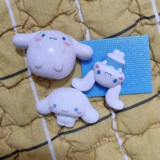 [BUNJANG] Cinnamoroll Gacha Figure Set (3 Types) / 시나모롤 피규어 가챠