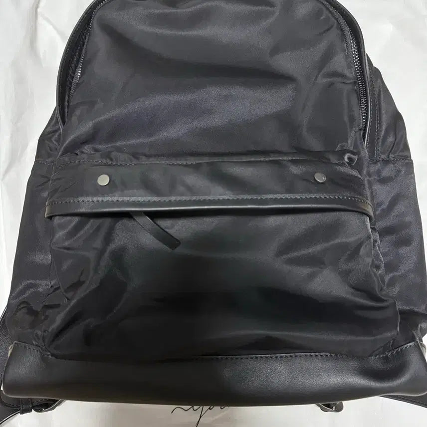 [BUNJANG] YUSE Daypack Backpack Black / 유스 데이 팩 백팩 블랙 팔아요!
