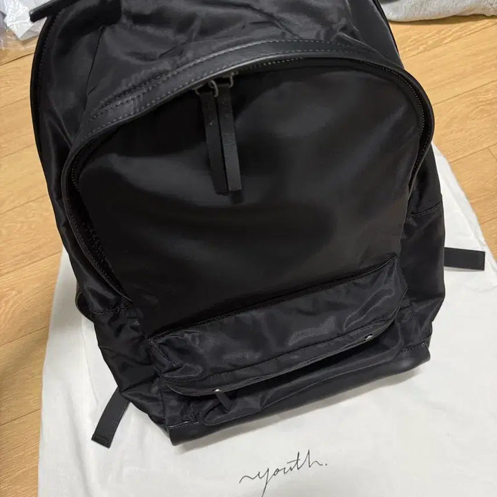 [BUNJANG] YUSE Daypack Backpack Black / 유스 데이 팩 백팩 블랙 팔아요!