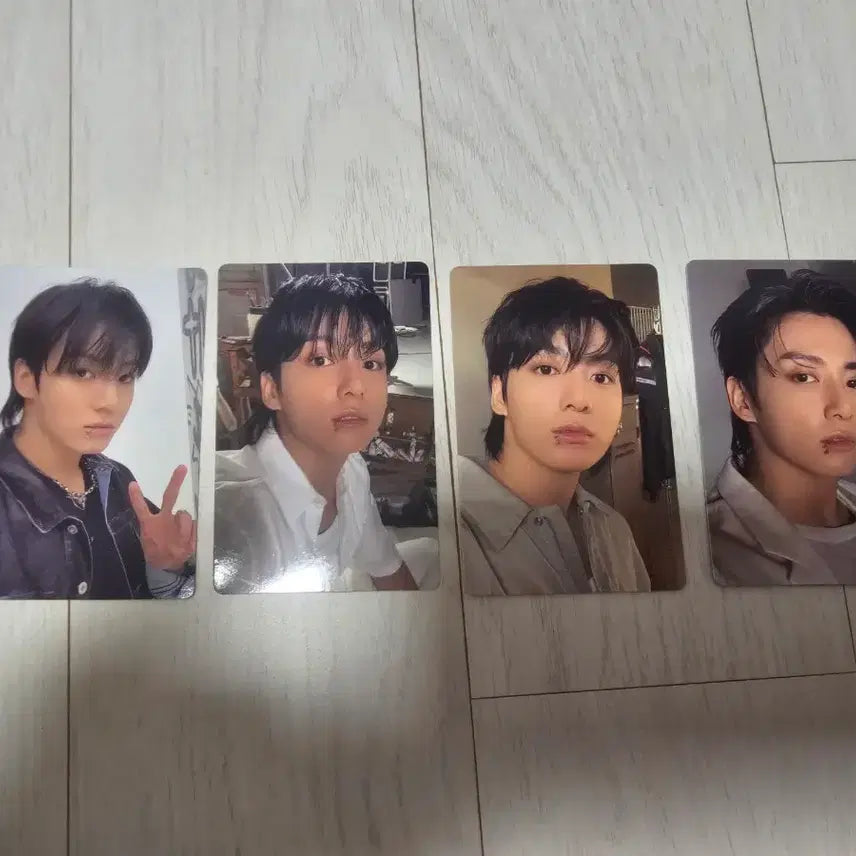 [BUNJANG] BTS Jungkook Golden Album Set (Weverse Early Bird POB Included) / 정국 Golden 앨범 3종 세트 (위버스앨범, 얼리버드특전 포함)