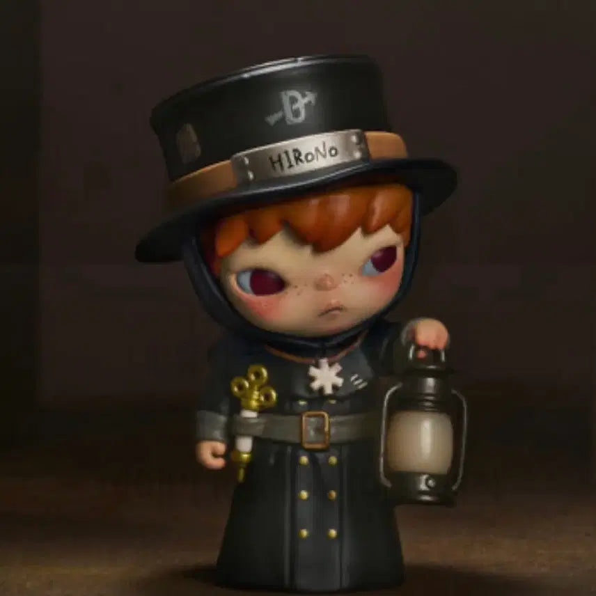 [BUNJANG] POP MART Hirono Monster Carnival Dr. Beak Figure / [팝마트 새상품] 히로노 몬스터 카니발 닥터 비크 피규어