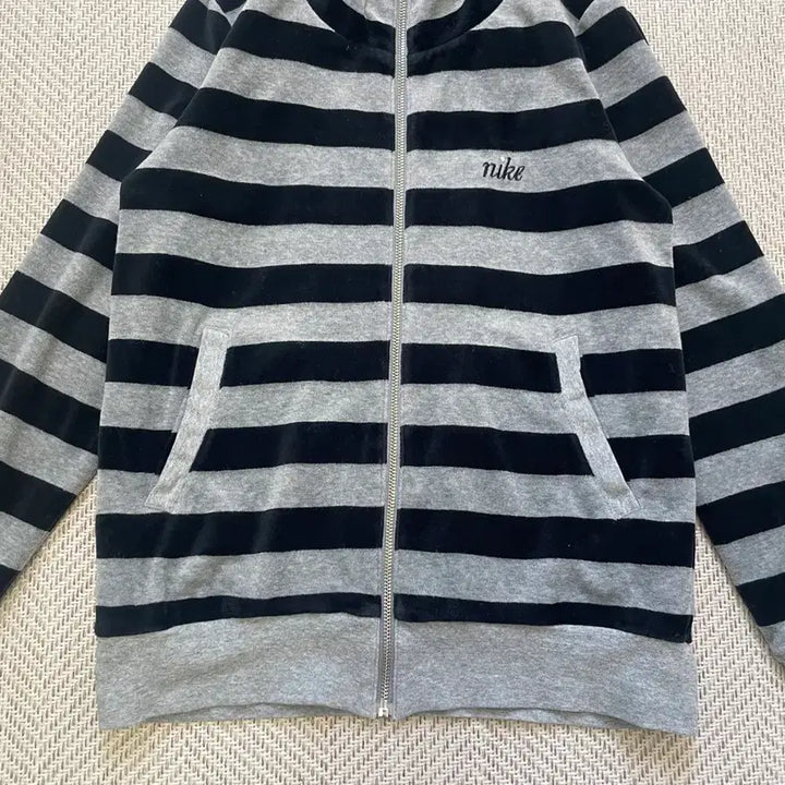 [BUNJANG] Nike Terry Cotton Stripe Zip-Up Jacket / 나이키 태리코튼 스트라이프 집업 자켓