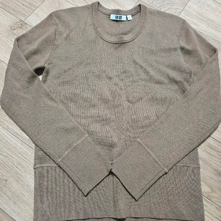 [BUNJANG] Uniqlo Round Neck Knit Sweater / 니트티