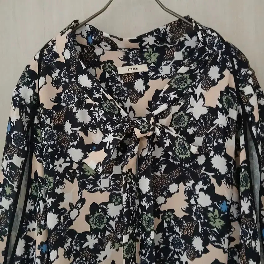 [BUNJANG] System Ribbon Tie Sleeve Detail Pattern One-Piece Dress / 시스템 리본타이 소매트임 패턴 원피스