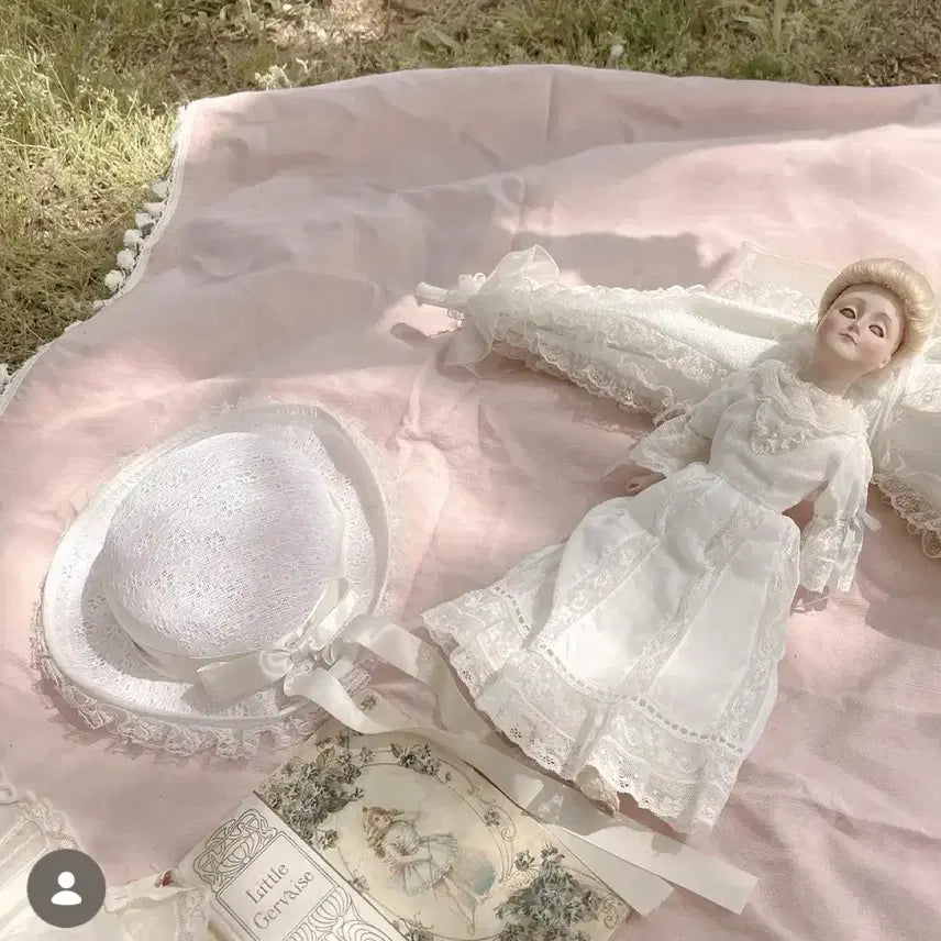 [BUNJANG] Antique Bisque Doll French Normandy Dress / 앤틱돌 / 엔틱 인형 / 비스크돌