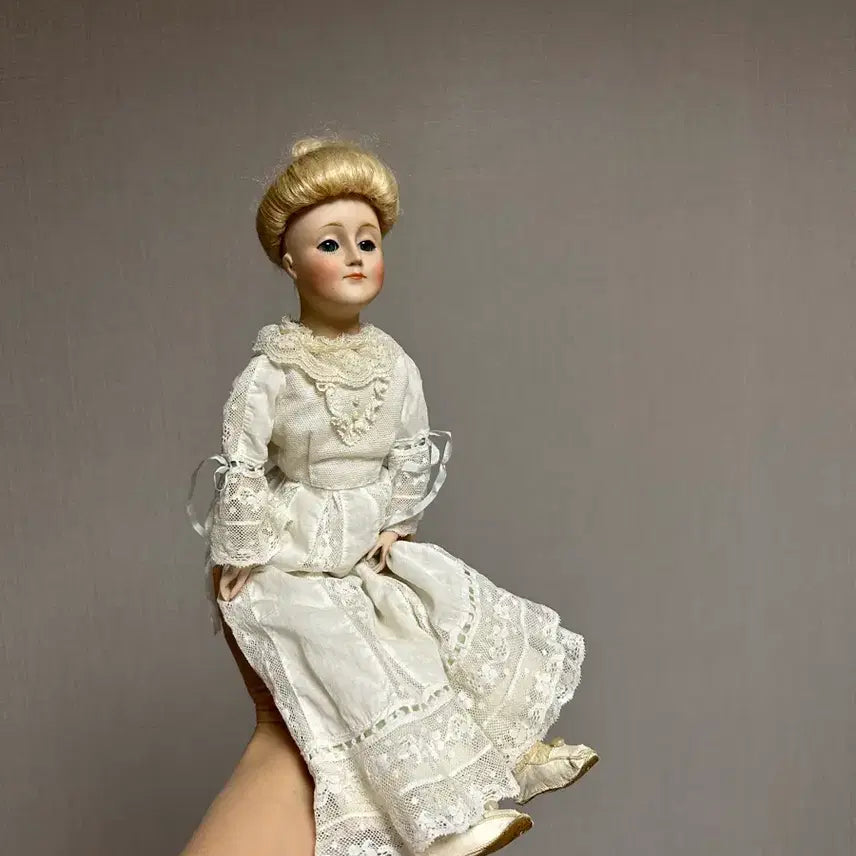 [BUNJANG] Antique Bisque Doll French Normandy Dress / 앤틱돌 / 엔틱 인형 / 비스크돌