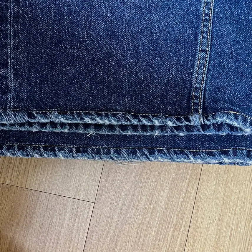 [BUNJANG] ZARA TRF Wide Leg Mid-Rise Jeans / 자라 trf 미드라이즈 중청 팬츠 34사이즈