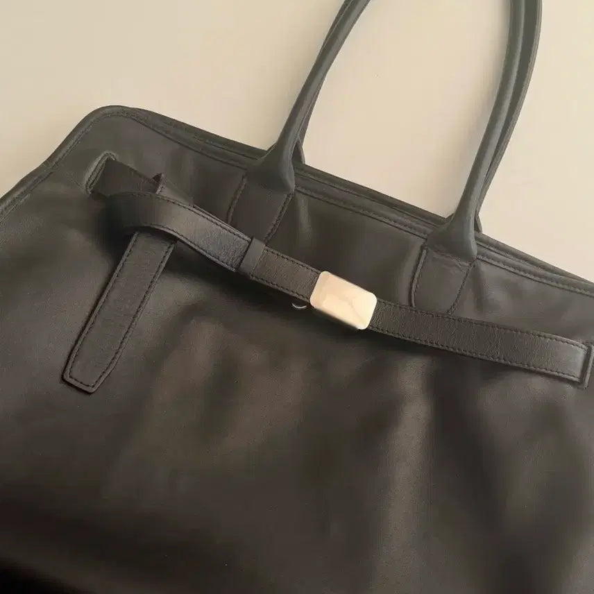 [BUNJANG] Brownout Leather Buckle Bag 17 / 브라운야드 레더 버클백 17 (이너백 구입 가능)