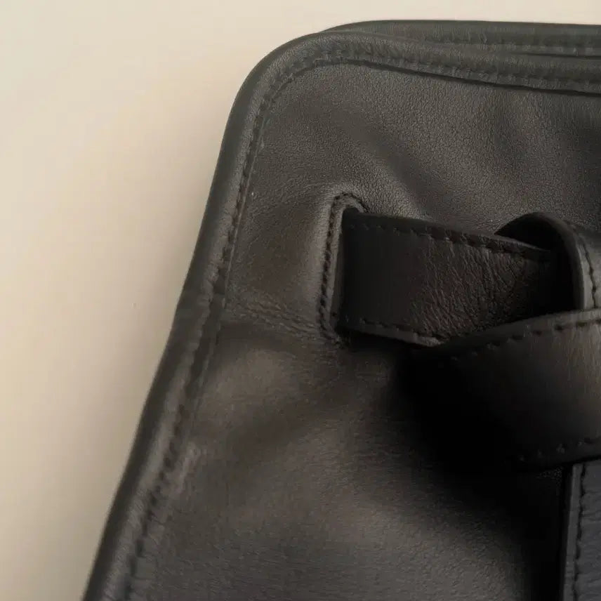 [BUNJANG] Brownout Leather Buckle Bag 17 / 브라운야드 레더 버클백 17 (이너백 구입 가능)