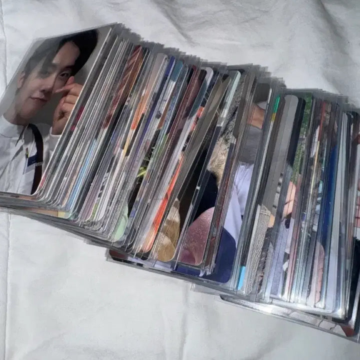 [BUNJANG] TXT Bundle Set Photocards (97 pcs) / 투바투 포카 일괄 판매 97장