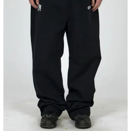 [BUNJANG] Plastic Product MPa Sweatpants (Black) / 플라스틱프로덕트 MPa SWEATPANTS (BLACK)