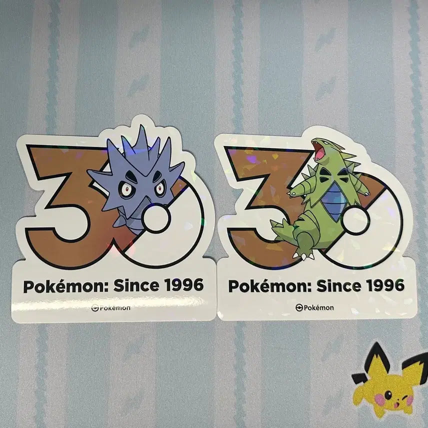 [BUNJANG] Pokemon 30th Anniversary Logo Sticker - Tyranitar / [포켓몬 30주년 기념 로고 스티커]데기라스, 마기라스