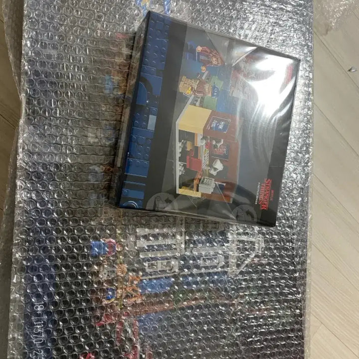 [BUNJANG] LEGO Stranger Things 11370 + 49891 Promotional Set / 레고 기묘한 이야기 11370 + 프로모션 49891