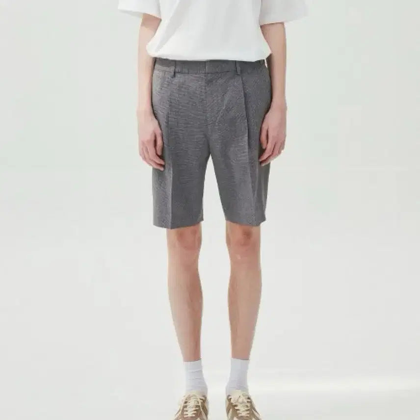 [BUNJANG] The Knit Company Coolmax Stretch Half Pants - Light Grey (Size 32) / 더니트컴퍼니 쿨맥스 스트레치 하프슬랙스 [라이트그레이] 32사이즈