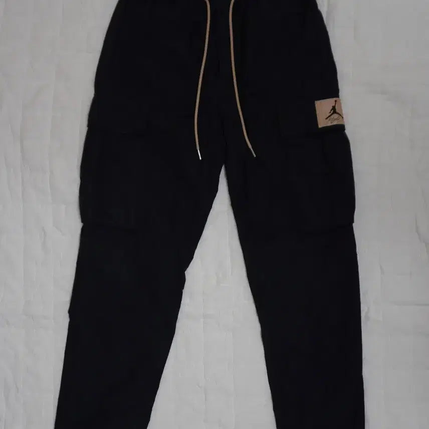 [BUNJANG] Nike Jordan Flight Heritage Cargo Pants / 조던 나이키 플라이트 헤리티지 카고 팬츠