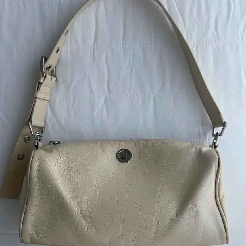 [BUNJANG] minitmute Brett Bag Original Version Mu Ivory / 미닛뮤트 브렛백 뮤아이보리(오리지널 버전)