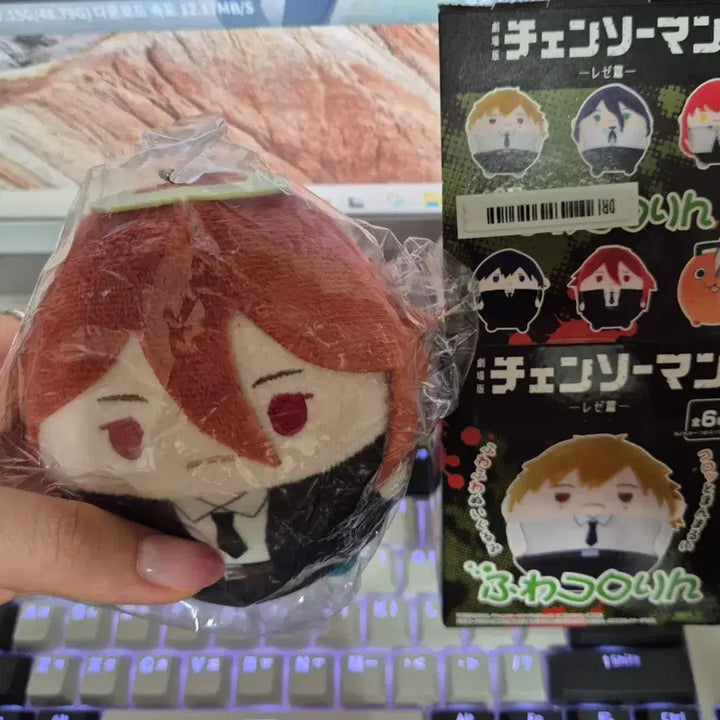 [BUNJANG] Chainsaw Man Asa Mitaka Angel Devil Fuwakororin S Acrylic Charm / 체인소맨 레제편 천사의 악마 후와코로링 S 마스코트 인형