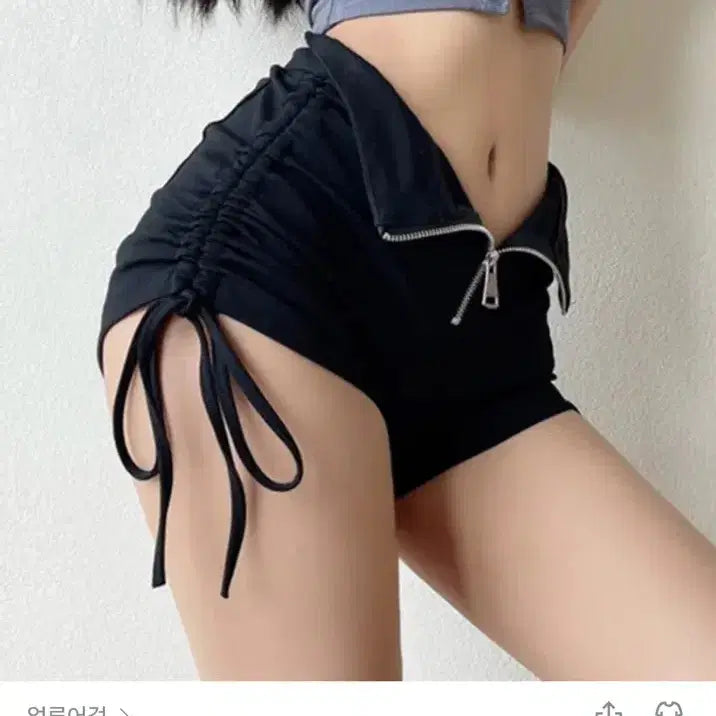 [BUNJANG] High-Waist Shirred Shorts with Front Zipper / 앞지퍼 하이웨스트 셔링 반바지