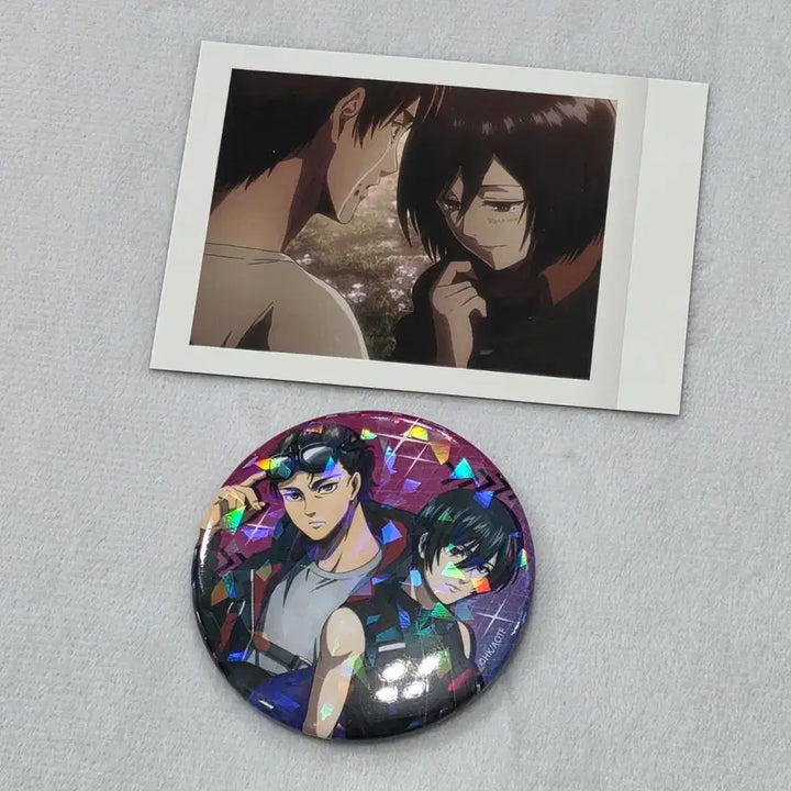 [BUNJANG] Attack on Titan Eren Mikasa Can Badge Set / 진격의거인 에렌 미카사 캔뱃지
