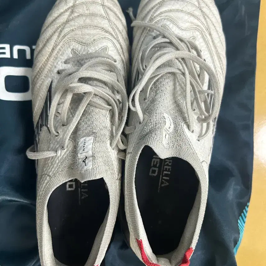 [BUNJANG] Mizuno Morelia Neo 4 Beta Japan FG Football Boots / 미즈노 모렐리아 네오 4 베타 재팬