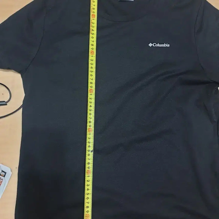 [BUNJANG] Columbia Black Polyester Short Sleeve T-Shirt Size 100 / 컬럼비아 블랙 반팔 티셔츠 100 100% 폴리에스터
