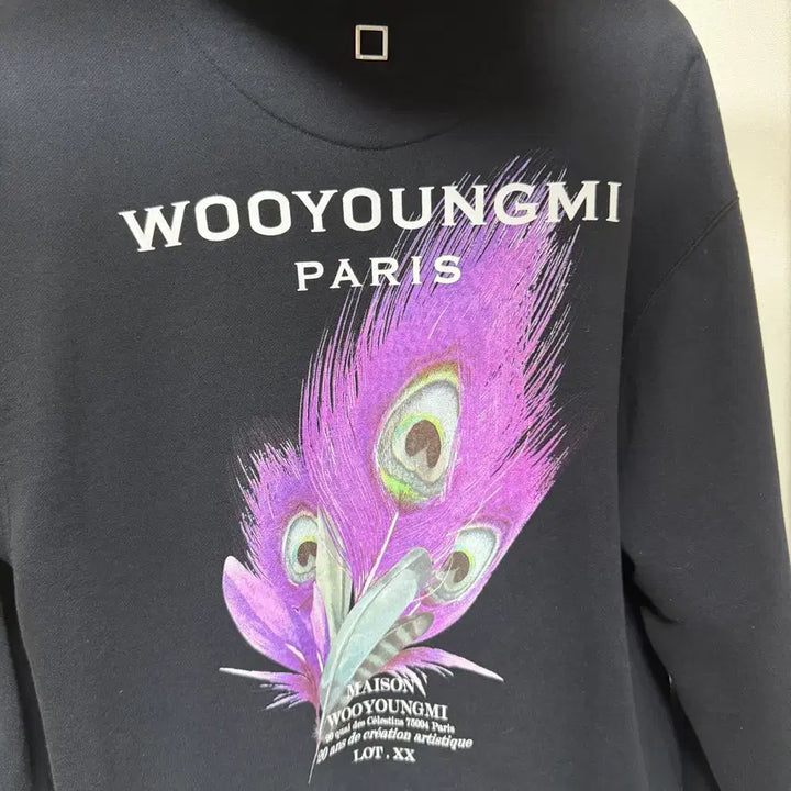 [BUNJANG] Wooyoungmi Feather Back Logo Hoodie Size 46 / 우영미 깃털 백로고 후드티 46