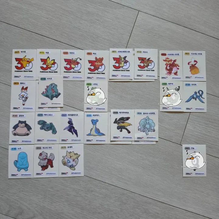 [BUNJANG] Pokemon 30th Anniversary Stickers / 교환/판매)포켓몬 30주년 띠부씰 추가중
