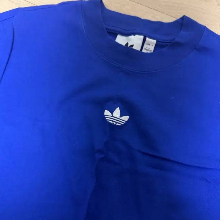 [BUNJANG] Adidas Short Sleeve T-Shirt Size M / 아디다스 반팔 M 사이즈