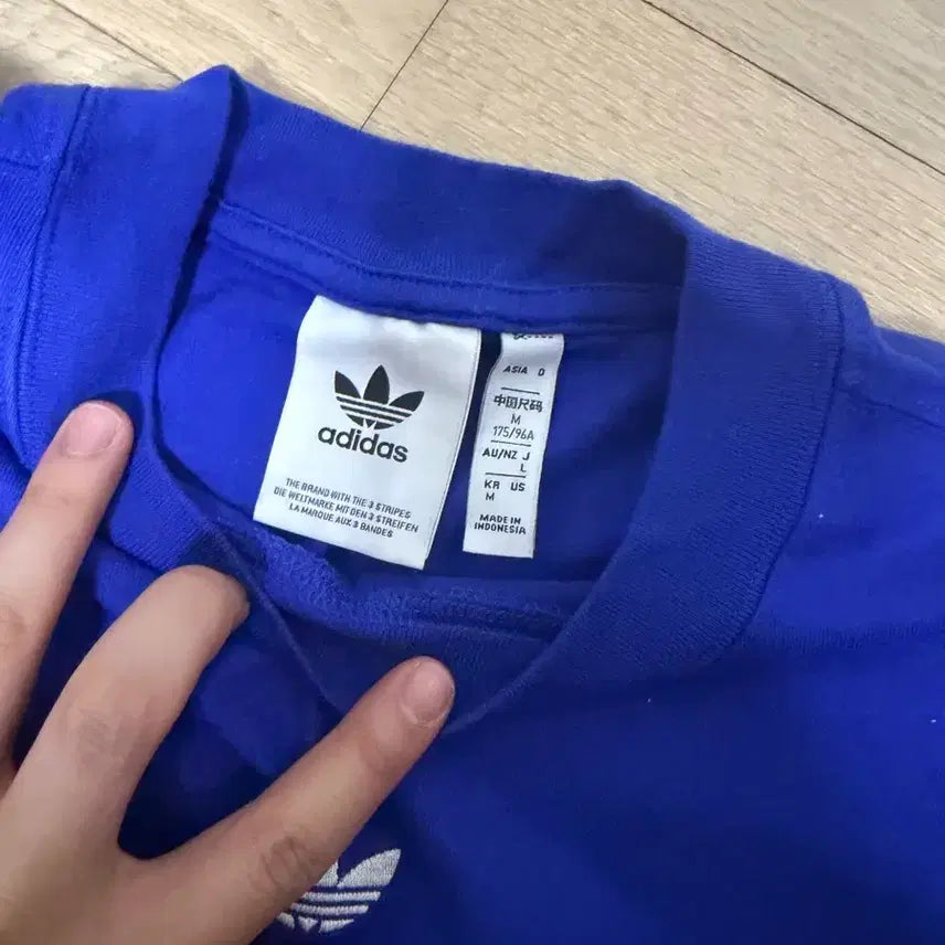 [BUNJANG] Adidas Short Sleeve T-Shirt Size M / 아디다스 반팔 M 사이즈