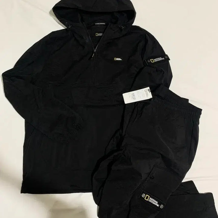[BUNJANG] National Geographic Windbreaker Tracksuit Set XXL / 새상품 내셔널지오그래픽 바람막이세트 XXL 조거 트레이닝복세트 110