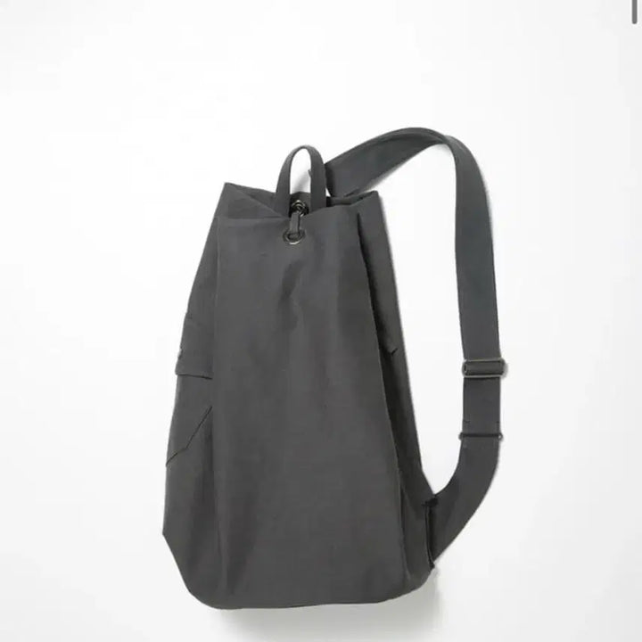 [BUNJANG] Hatching Room Duffle Cross Bag / 해칭룸 더플 크로스백